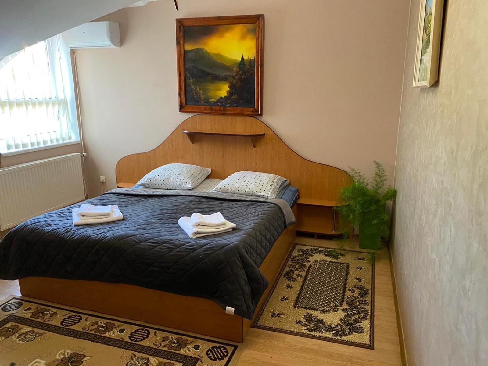 Hotel Zoloti Vorota 3*